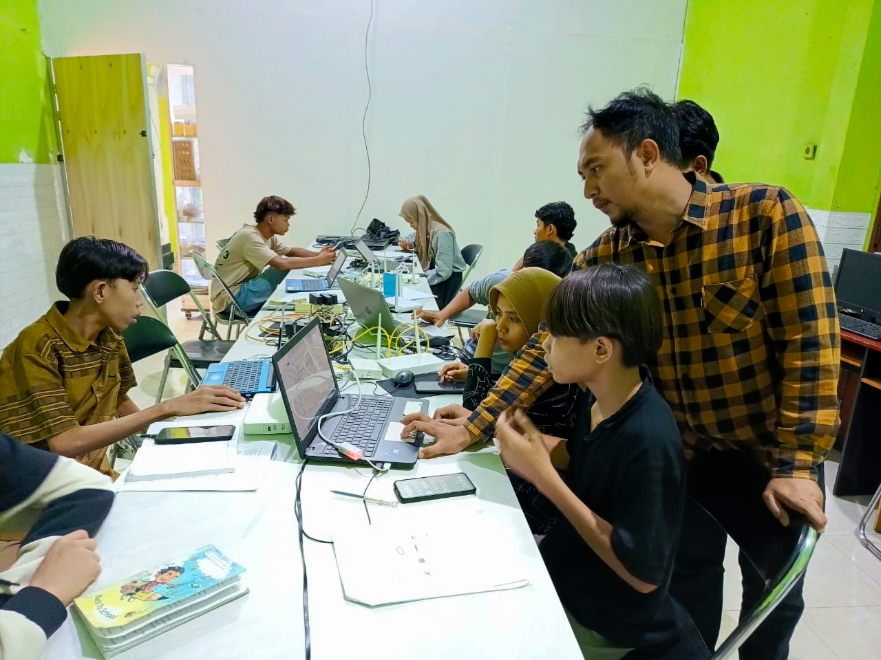 Lab Komputer dan Jaringan